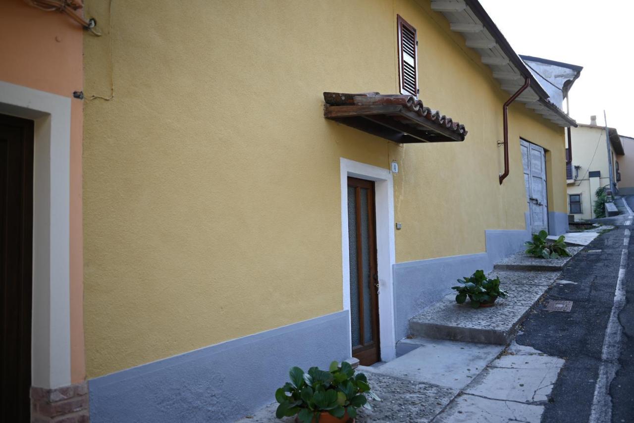 Apartamento Casa Di Lisa Ozzano Monferrato Exterior foto